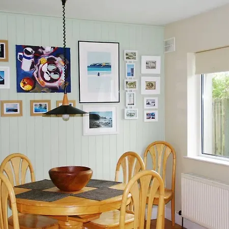 Ferienhaus Cosy & Convenient Retreat *