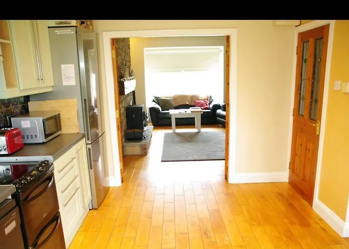 Cosy & Convenient Retreat Σπίτι διακοπών Tramore